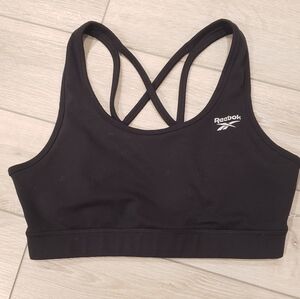 Reebok size MEDIUM sports bra no pads